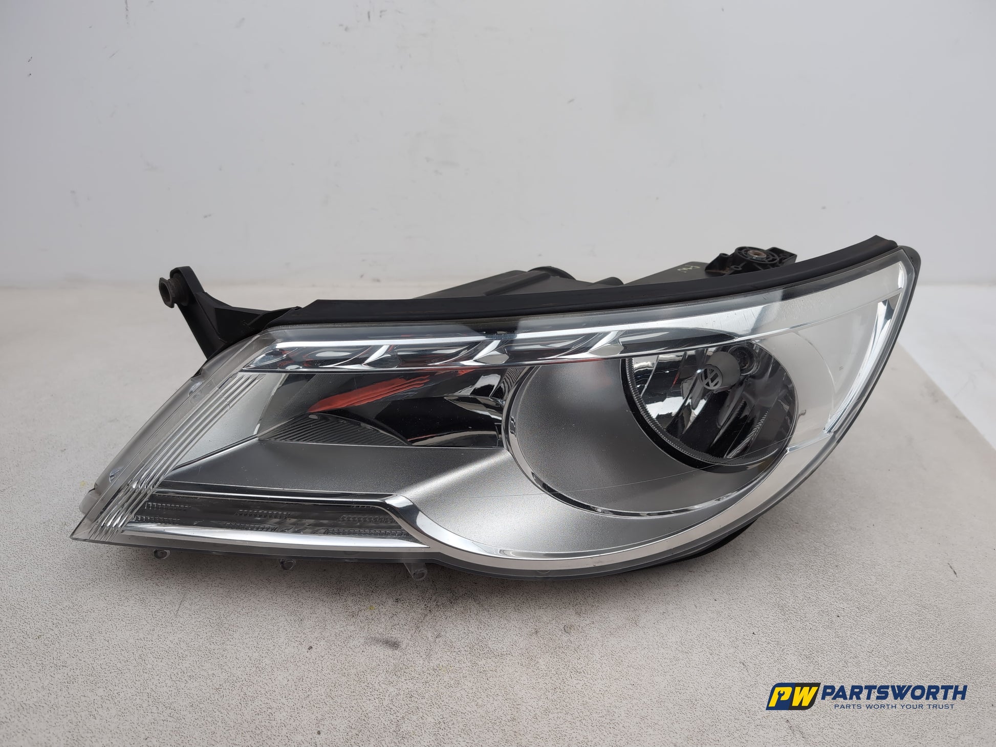 Headlamp LH 1