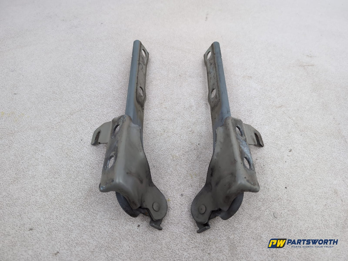 Bonnet Hinges 1