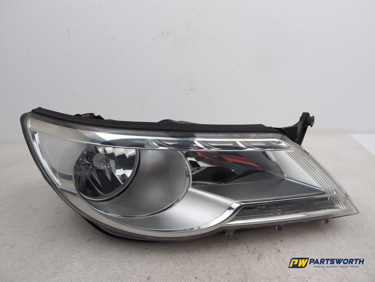 Headlamp RH 1
