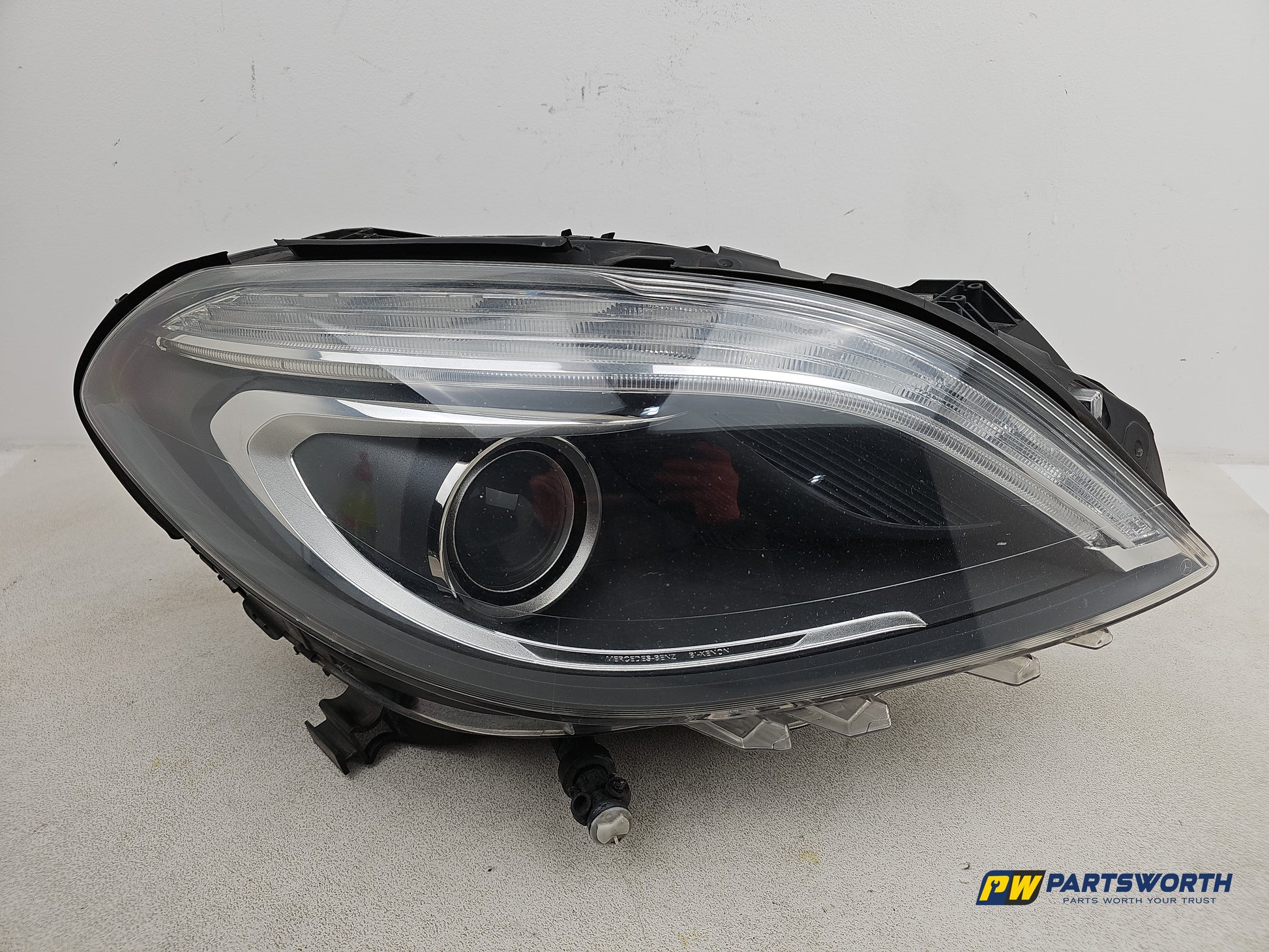 Headlamp RH 1