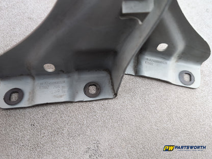 Bonnet Hinges 7