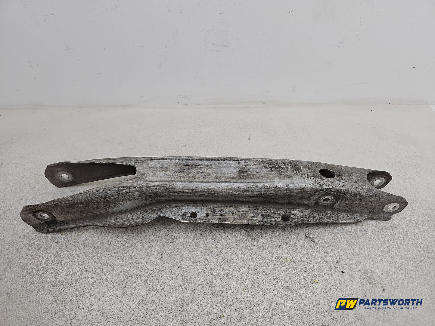 Suspension Arm Rear Wishbone RH 1