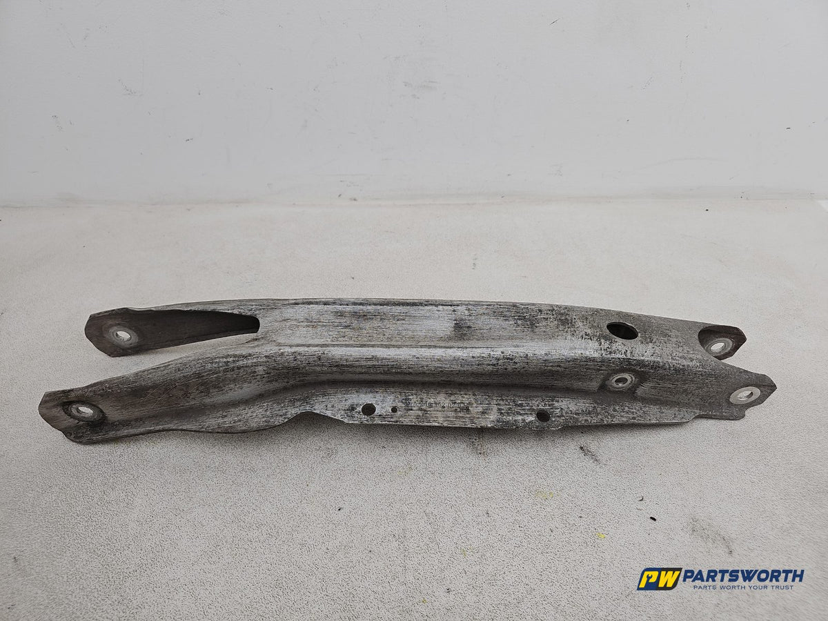 Suspension Arm Rear Wishbone RH 1