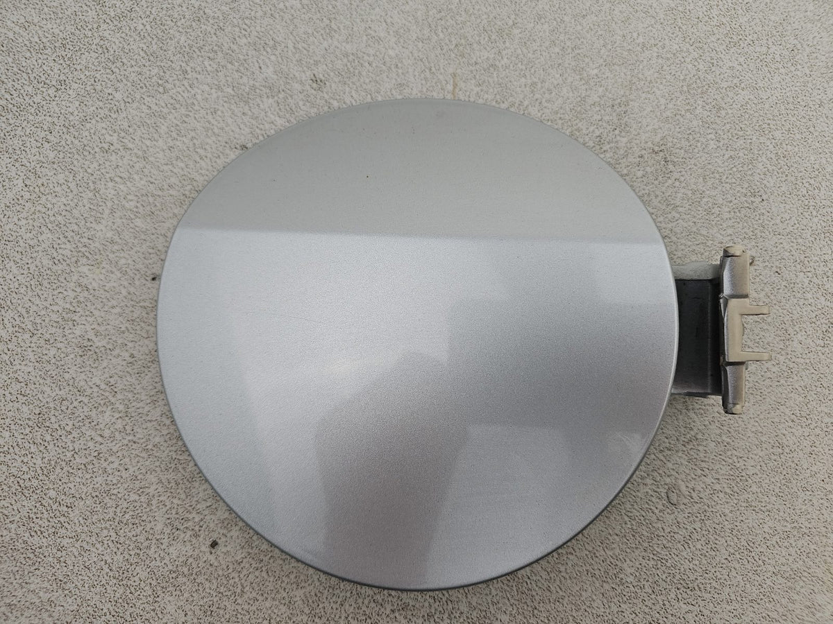 Fuel Filler Flap 6