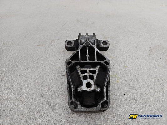 Engine Mounting Bracket 1