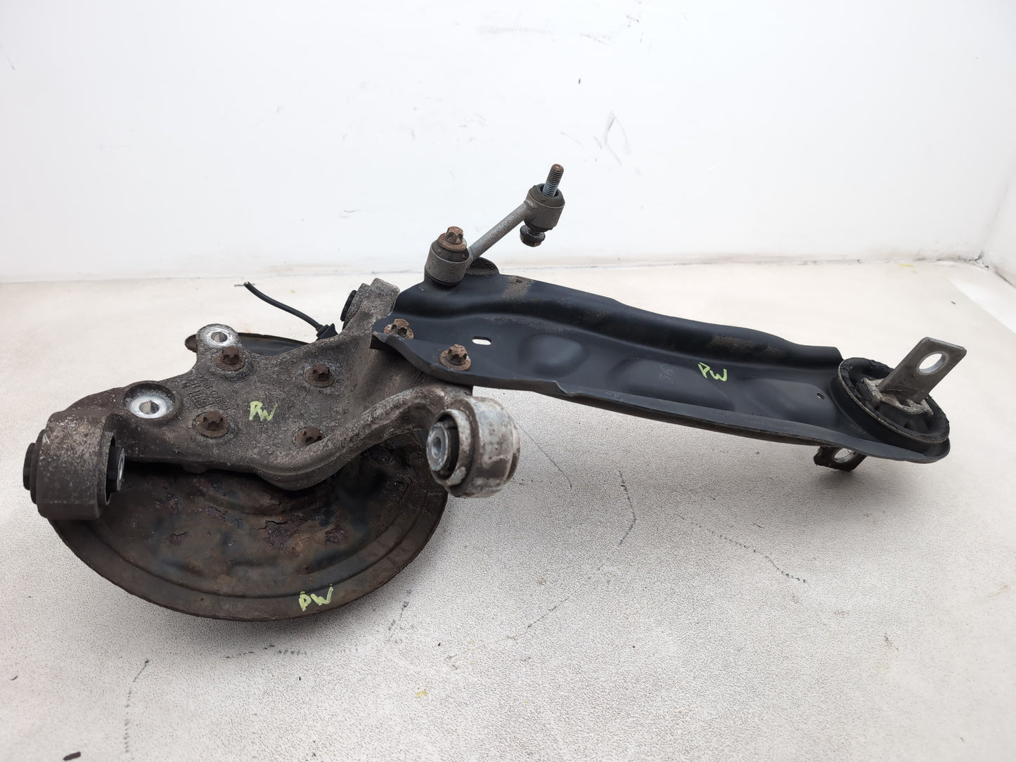 Wheel Hub Rear LH 1