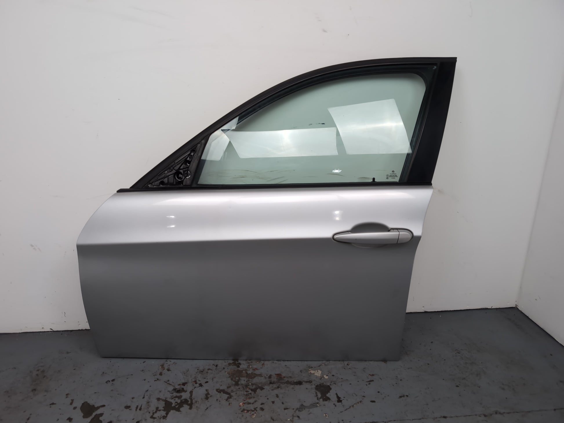 Bmw 3 Series E90/E91 M Sport Door Front Lh Passenger Side Silver 354 2009-2012