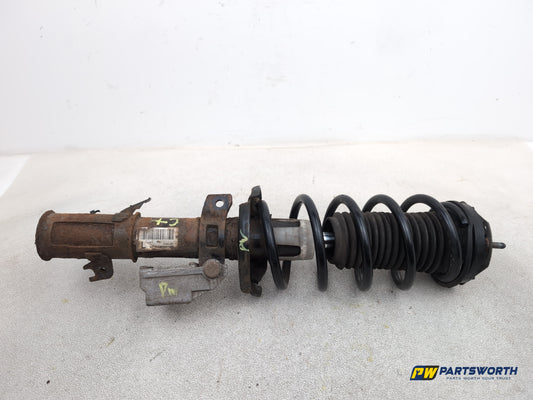 FRONT LEFT SUSPENSION LEG STRUT HUB 1