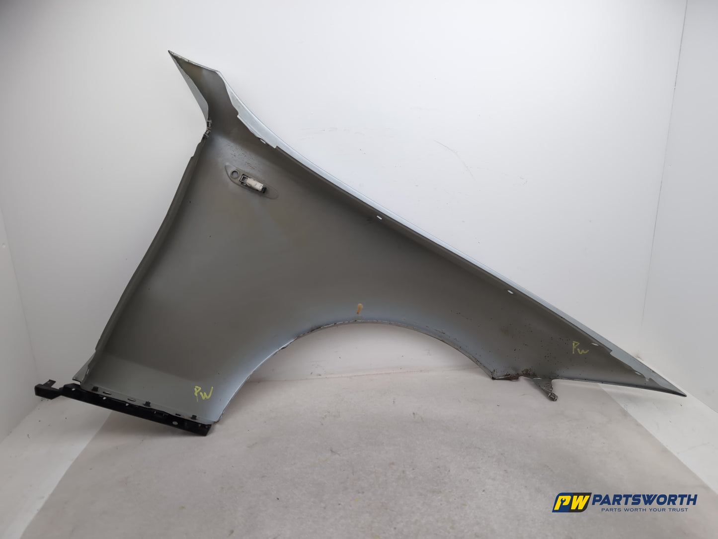 Wing Front LH 9