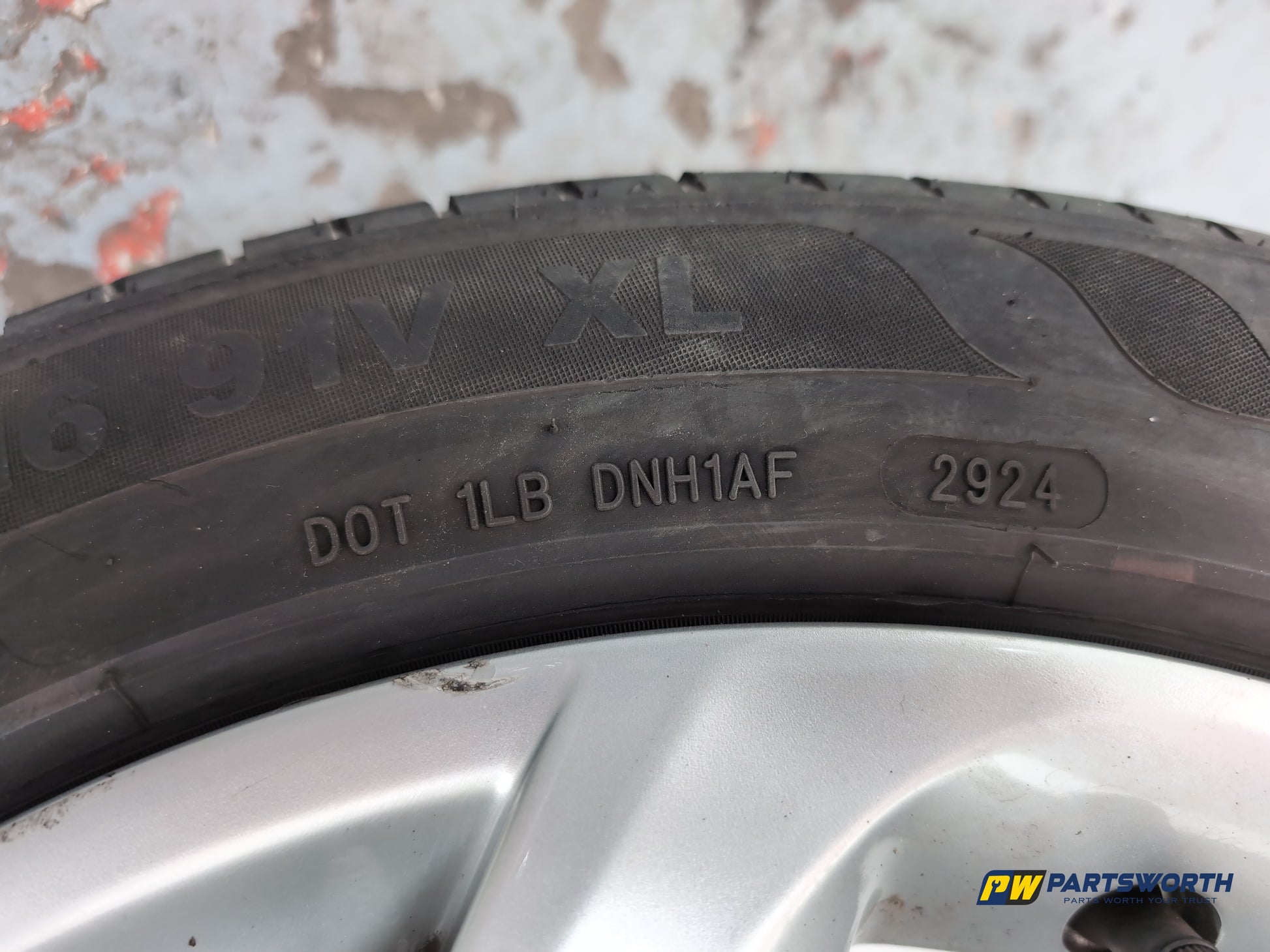 Wheel Road Alloy 7
