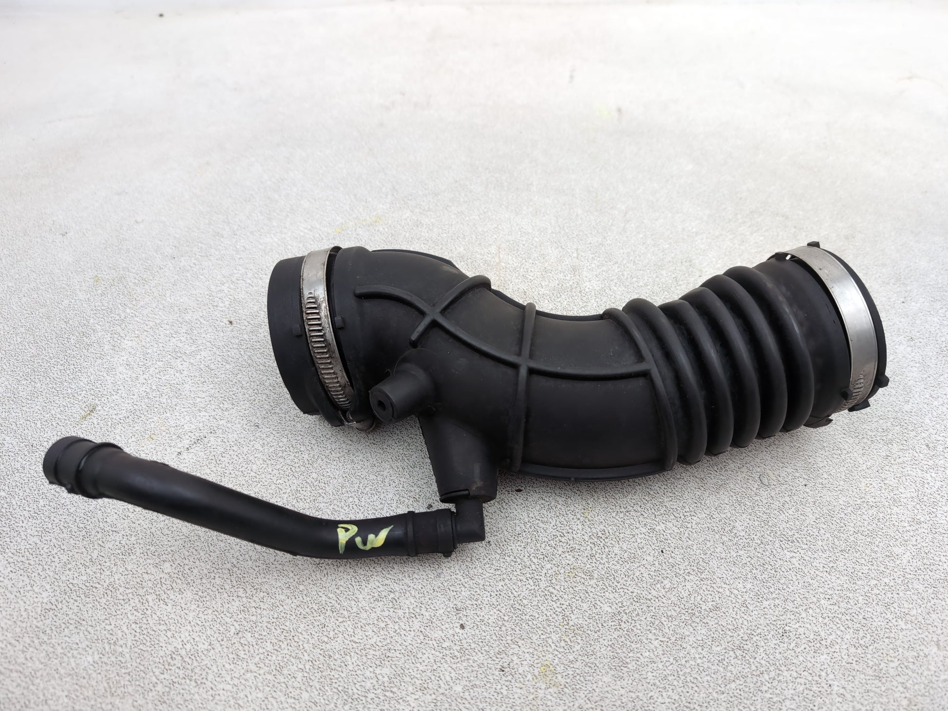 Air Filter Hose 1