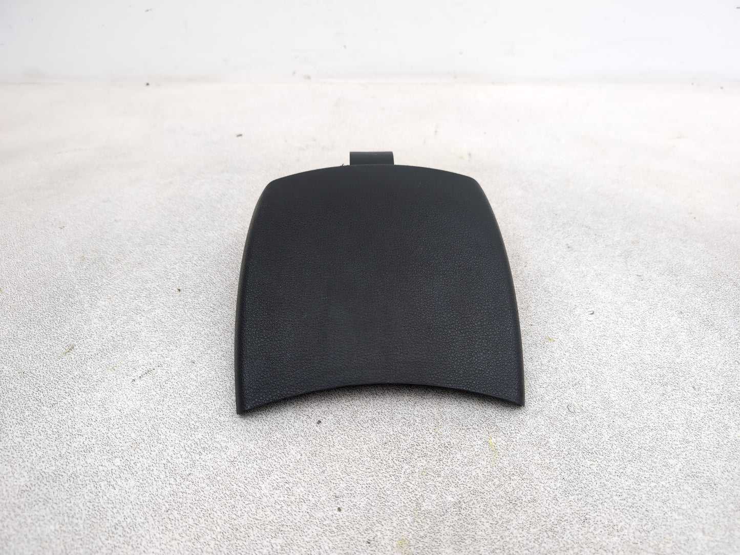 Centre Console Armrest 1