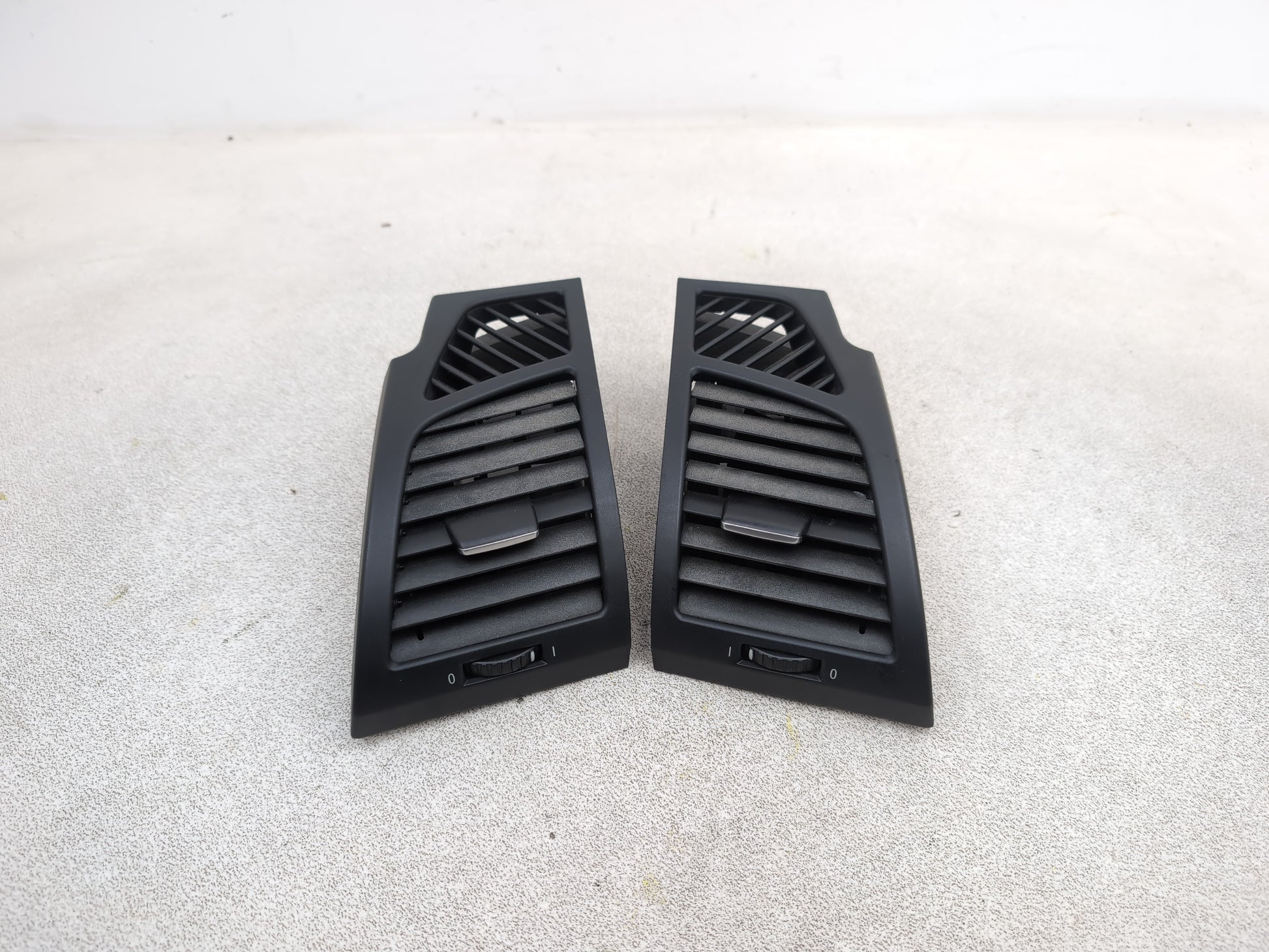 Dashboard Trim With Air Vent  1