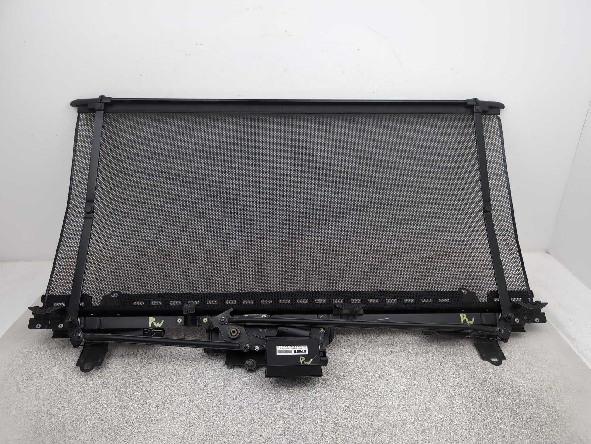 Bodyside Side Window Assembly RH 1