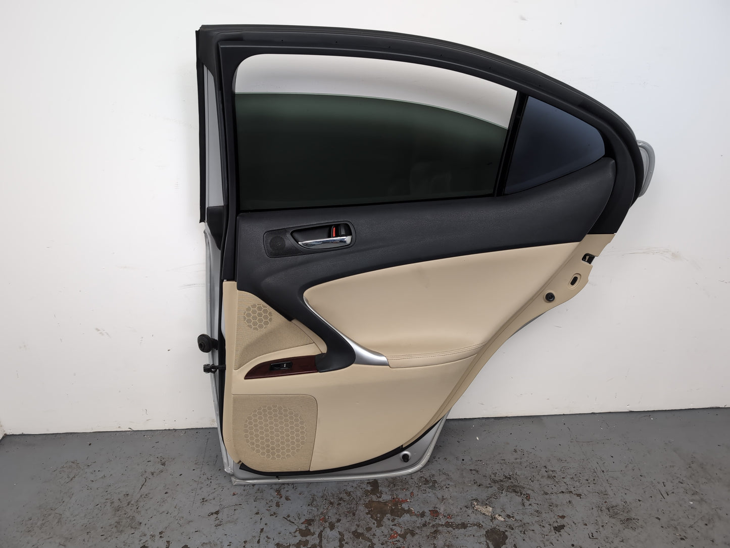 Door Rear RH 10