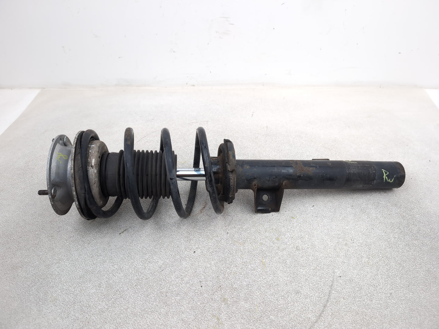 Front Shock Absorber and Hub RH 1