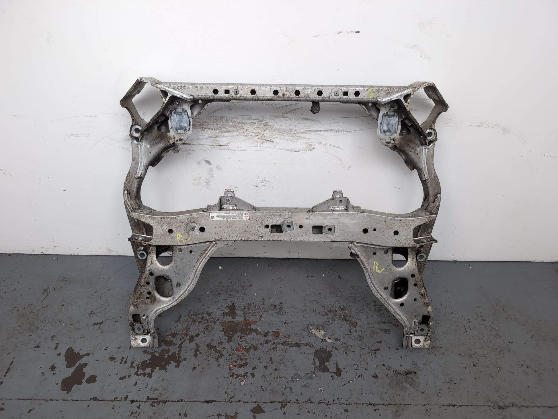 Subframe Front 1