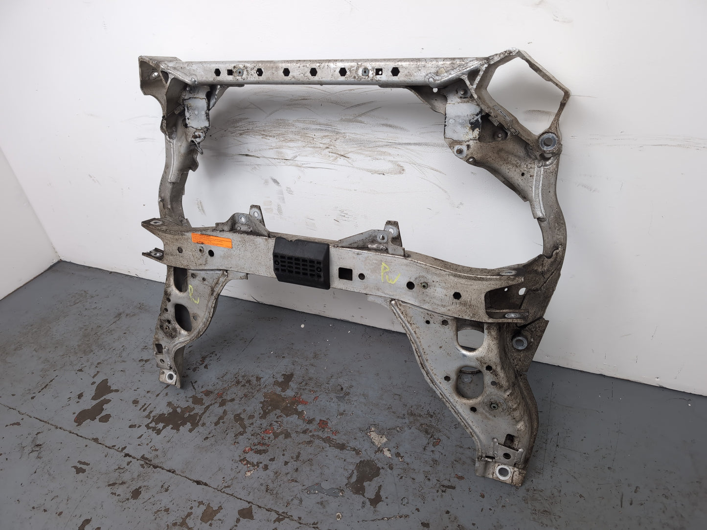 Subframe Front 4