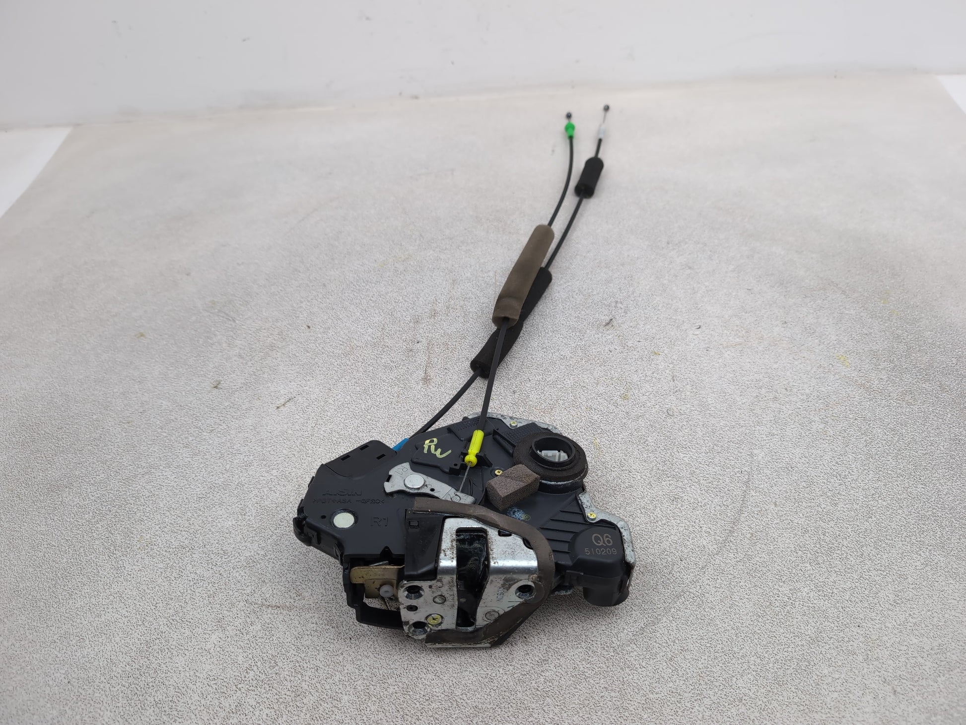 Door Lock Front RH 1