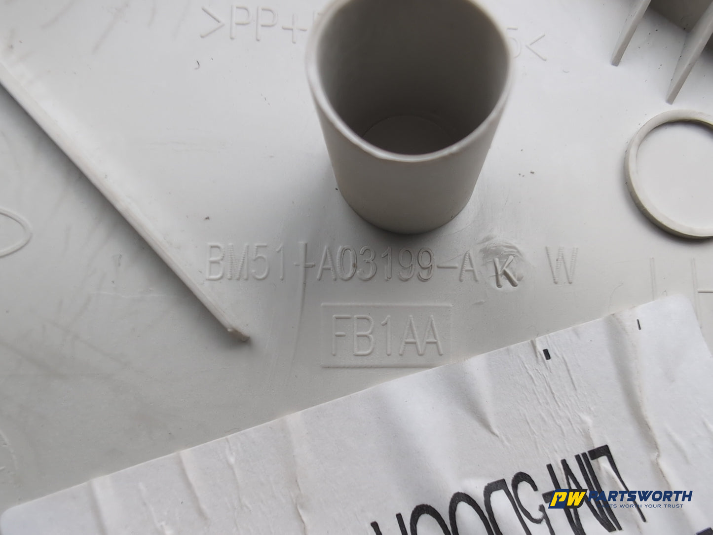 Pair Of Plastic A Pillar Trims 4