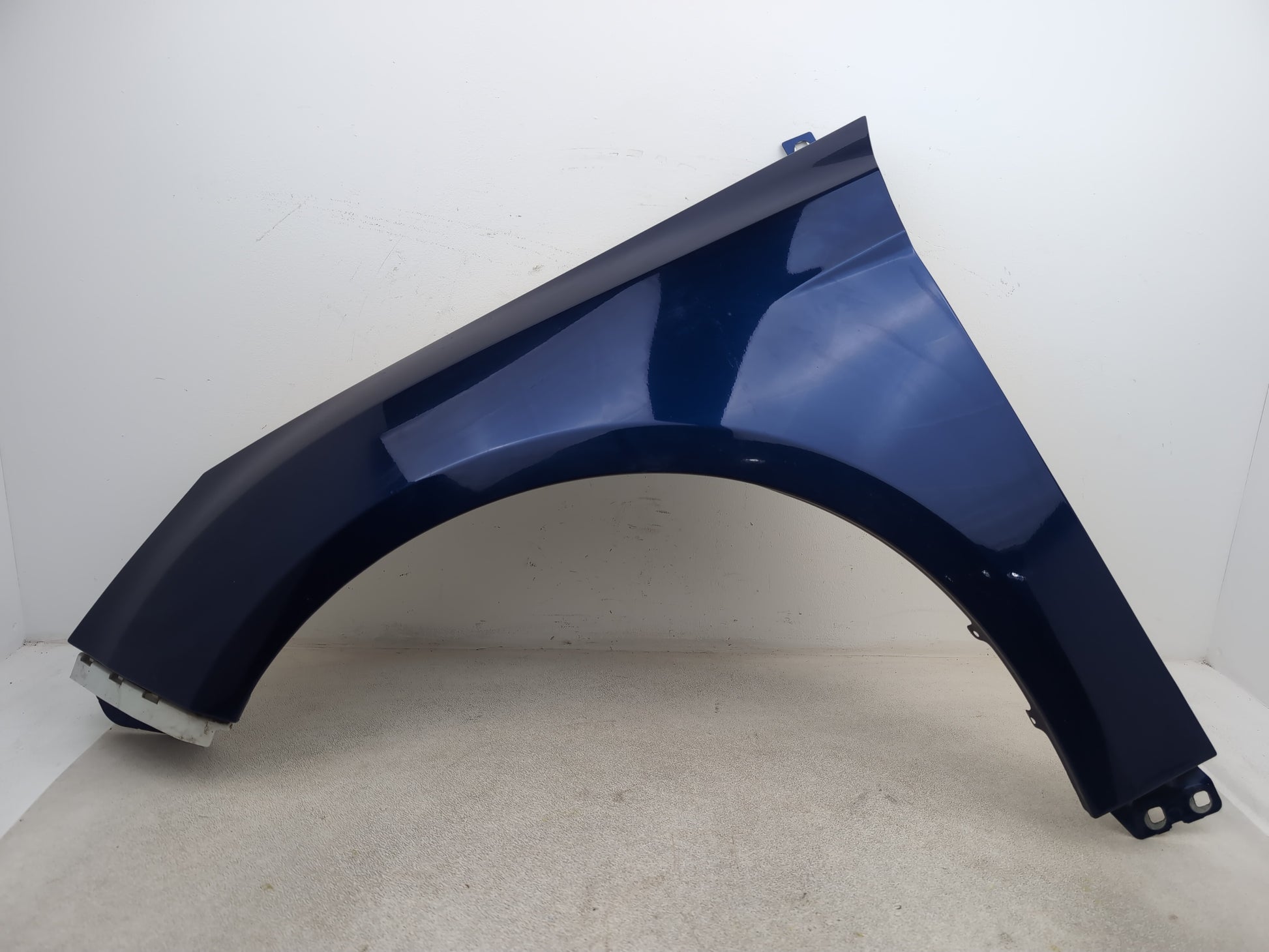 Wing Front LH 1