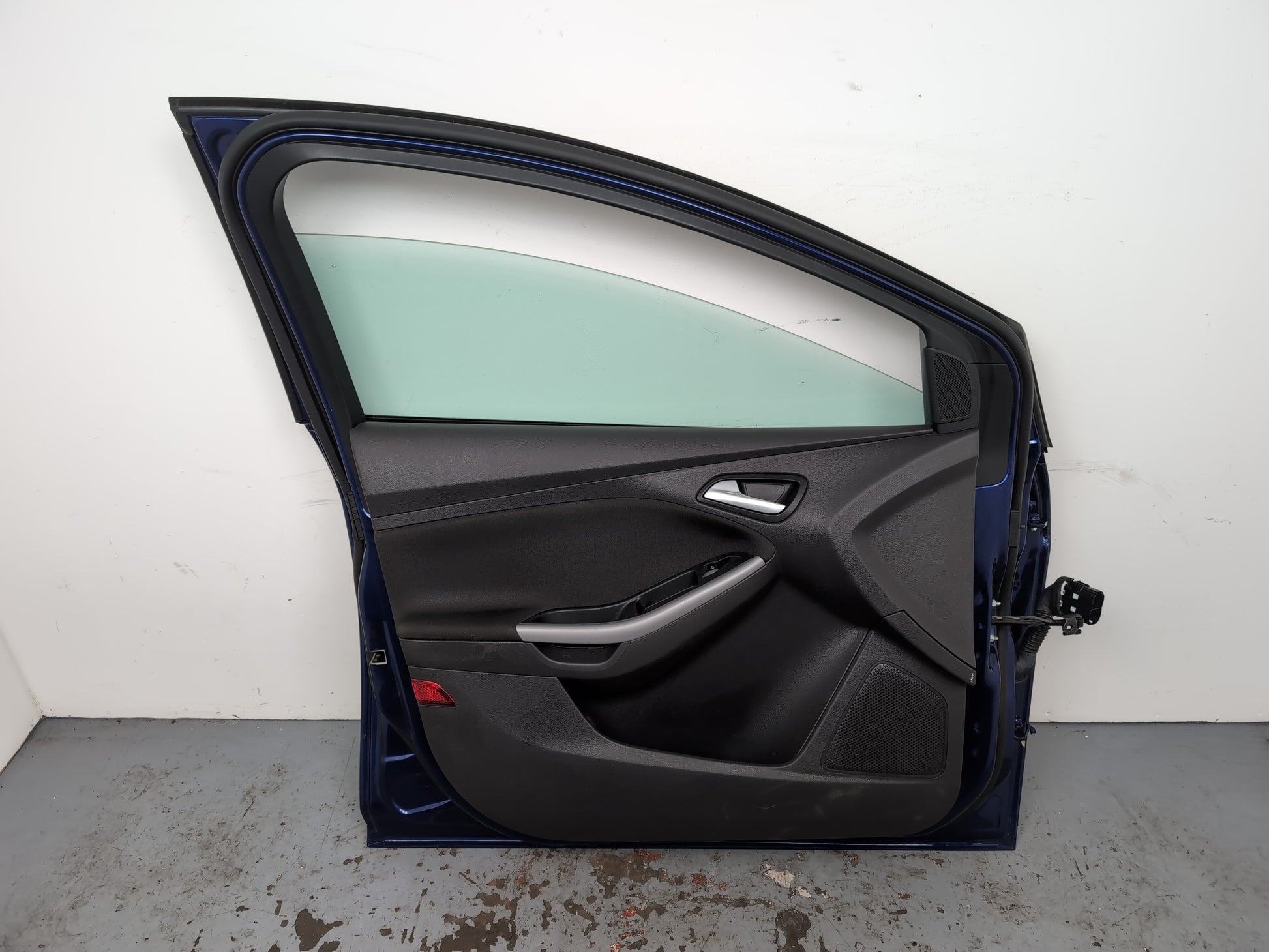 Door Front LH 7
