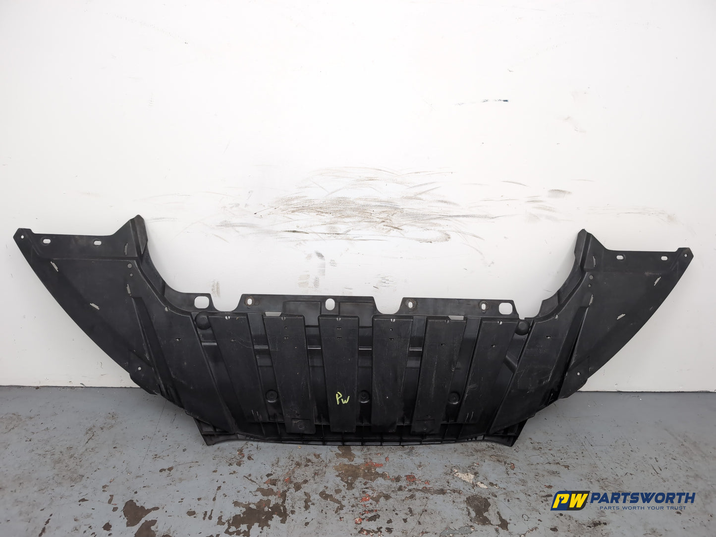 Bumper Front Undertray 1