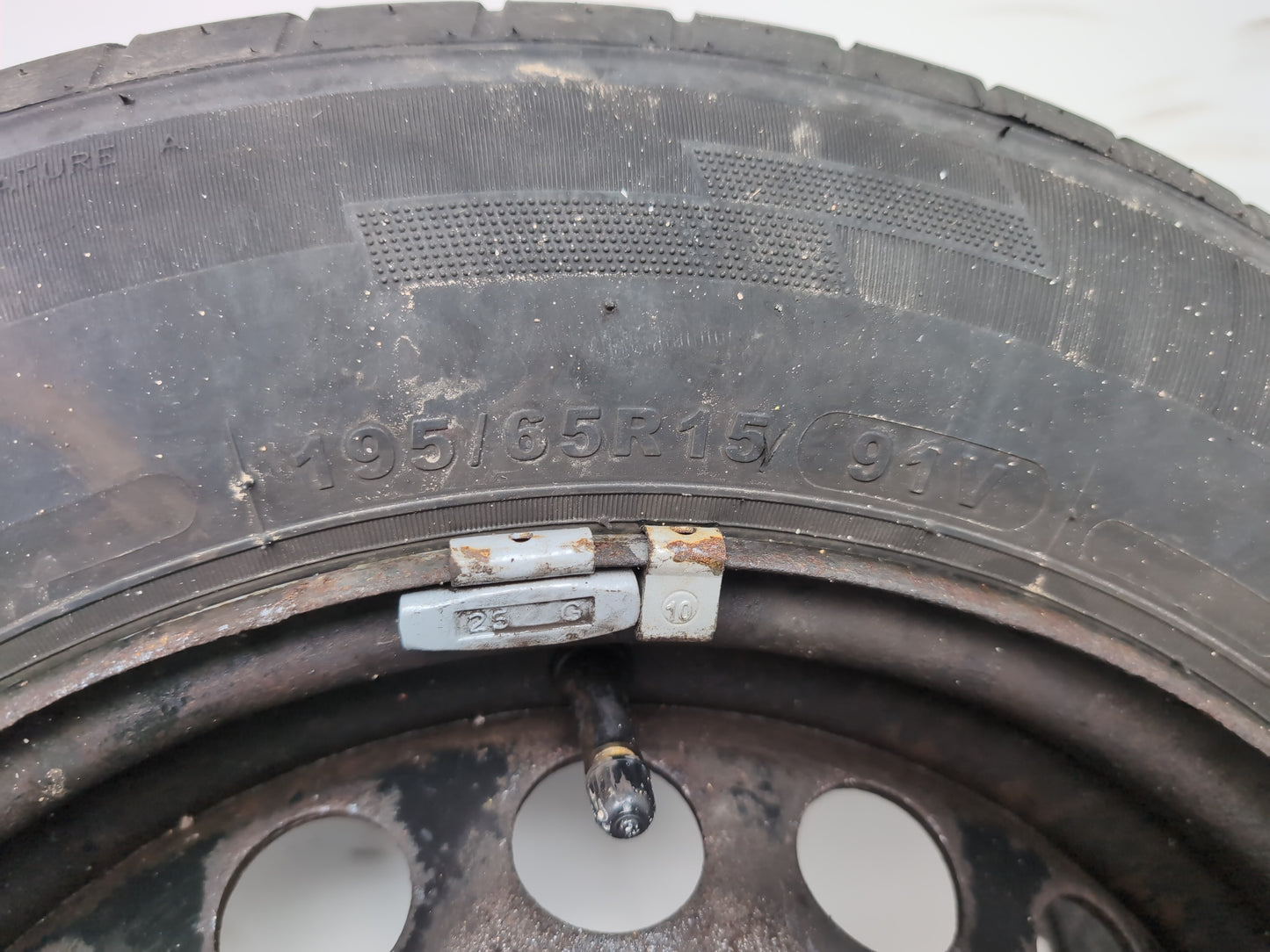 Renault Scenic Bizu Wheel With Tyre 195/65 R15 - photo 7