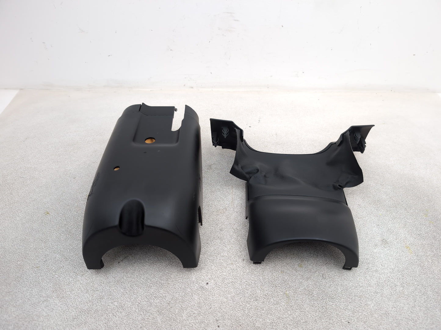 Steering Column Shroud Upper and Lower 1