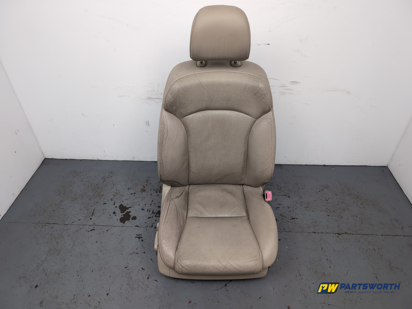 Seat Front LH 1