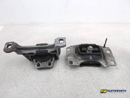 Set Of Engine Mounts LH + RH 1