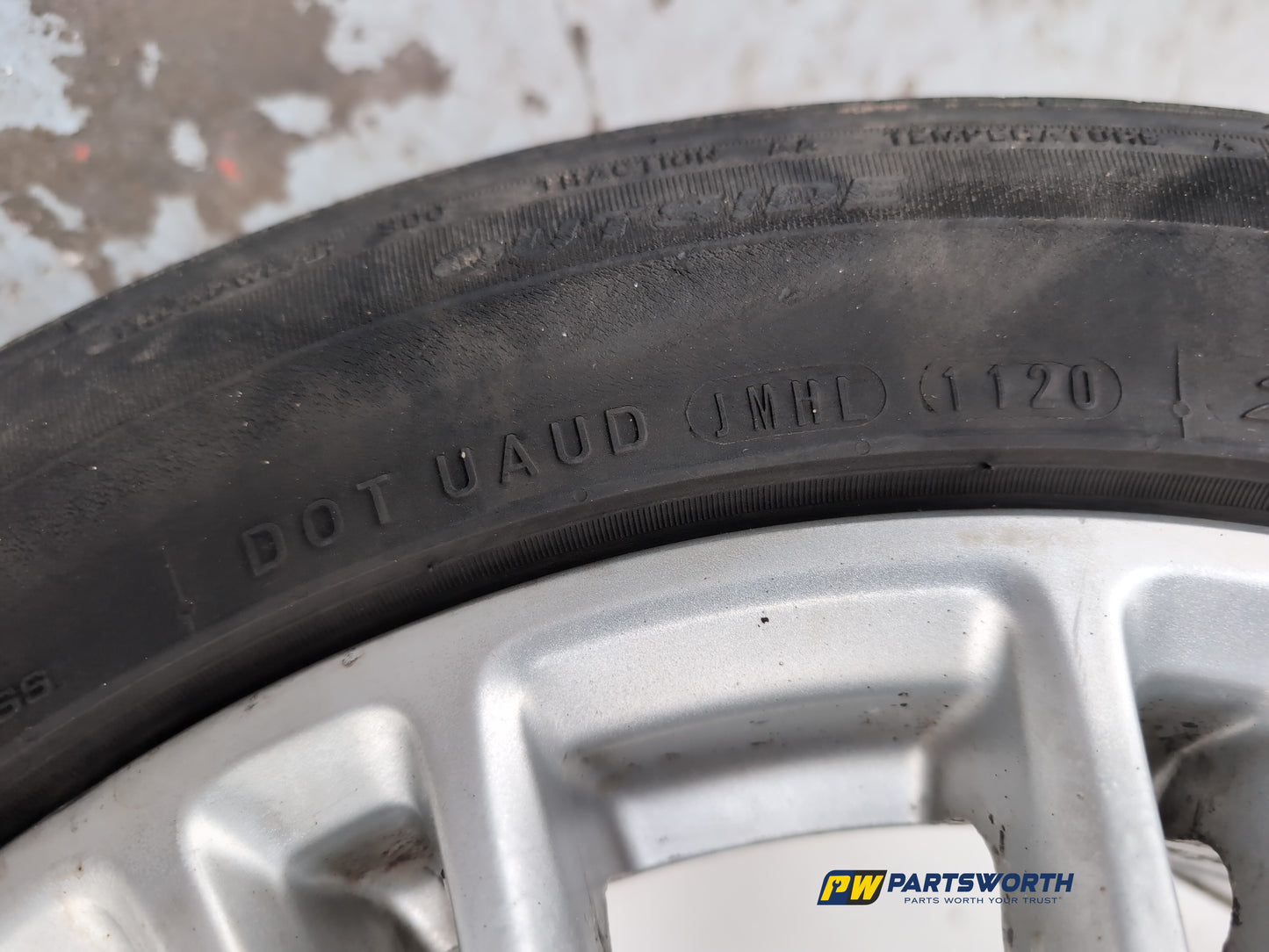 Wheel Road Alloy 6