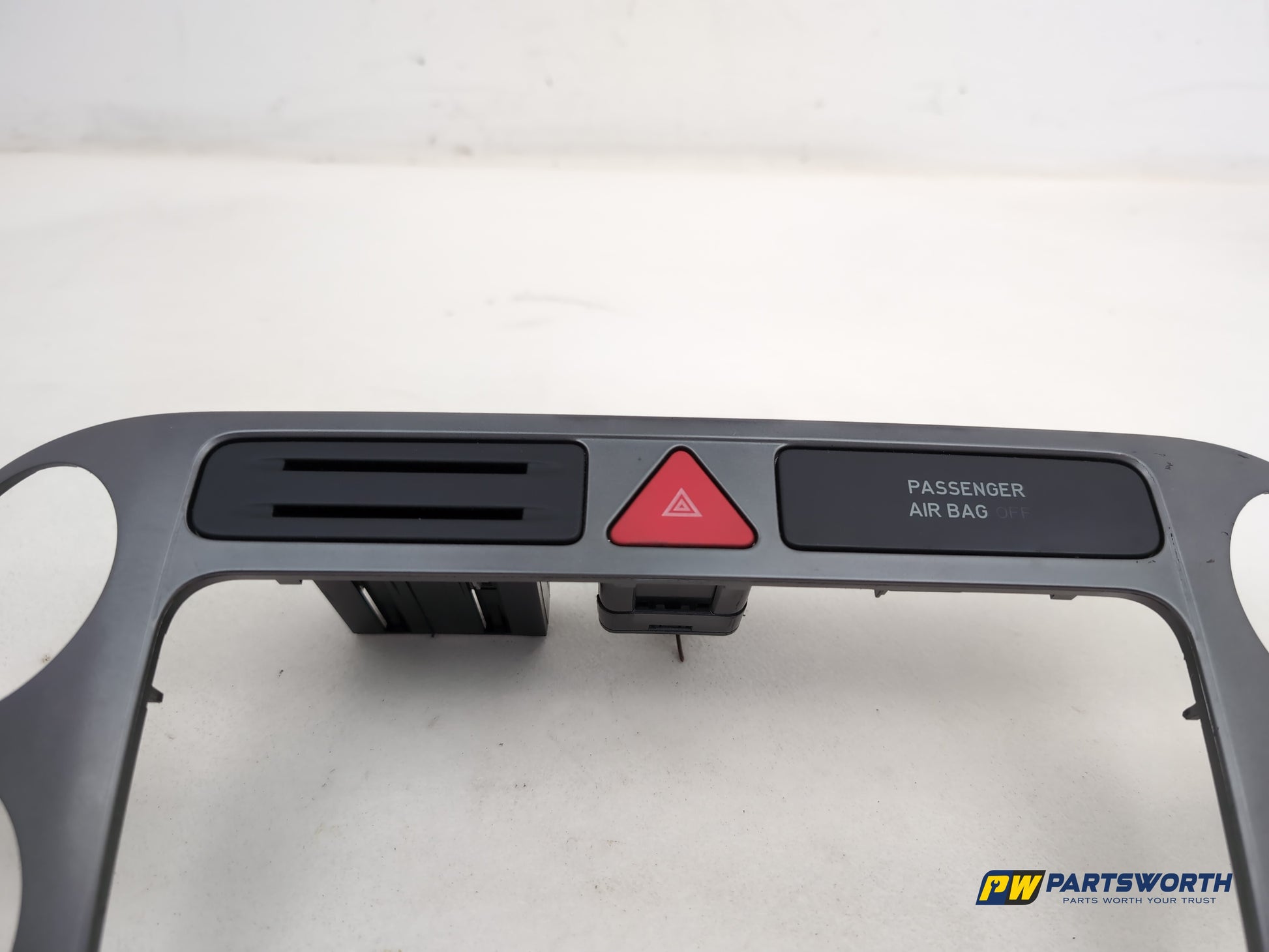 Facia Panel Centre Trim 4