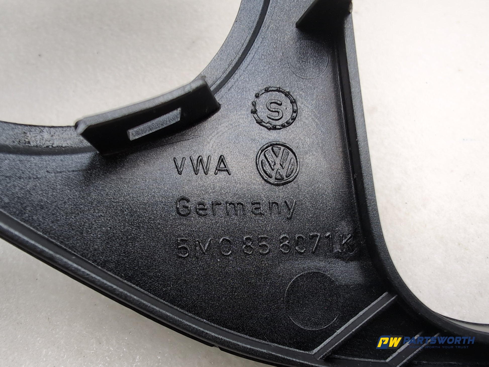 Facia Panel Centre Trim 7