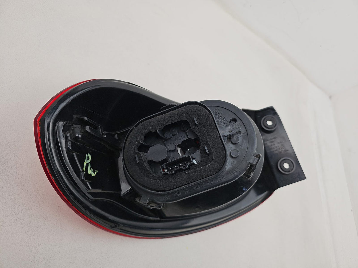 Lamp Assembly Rear RH 7