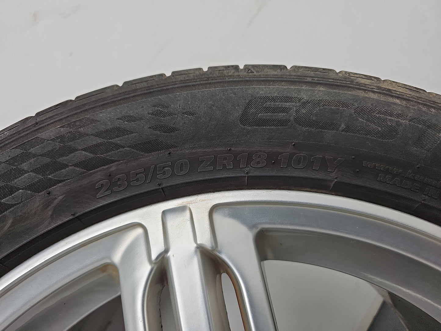 Volkswagen Tiguan Se 4motion Tsi Wheel With Tyre 235/50 R18 65718x8jj - photo 7