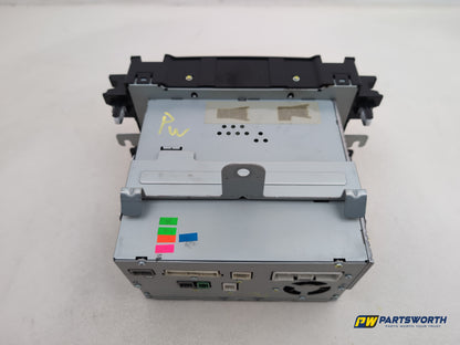 Radio With Display  7