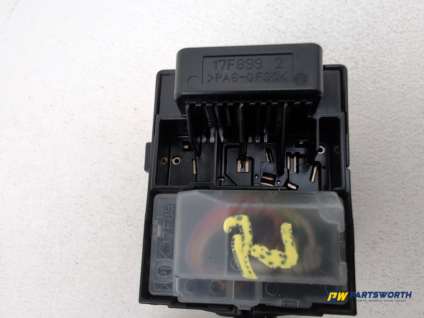 Wiper Stalk, Cruise Control, Gear Selector Stalk  7