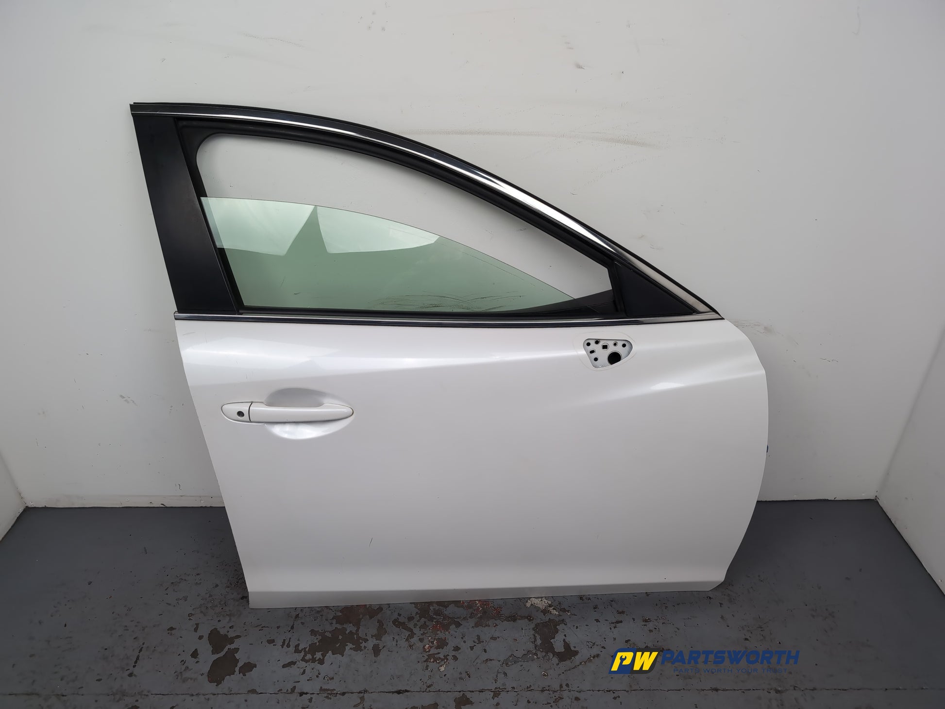 Door Front RH 1