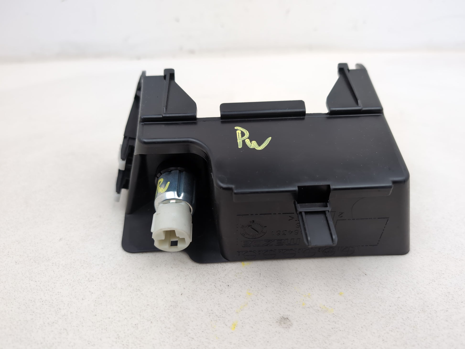 Centre Console Storage Tray 7