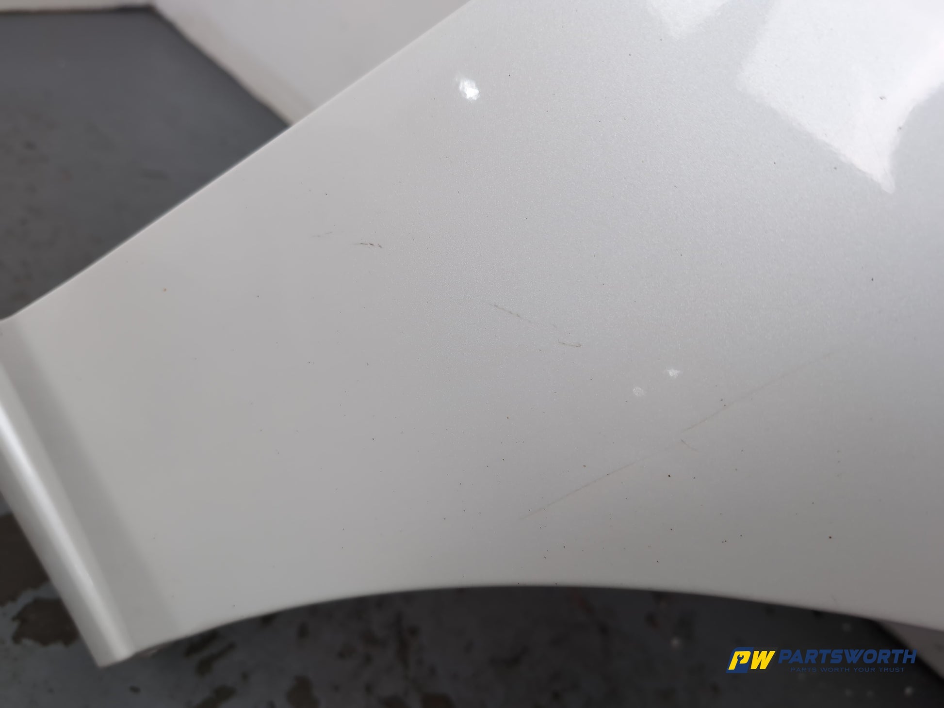 Wing Front RH 9