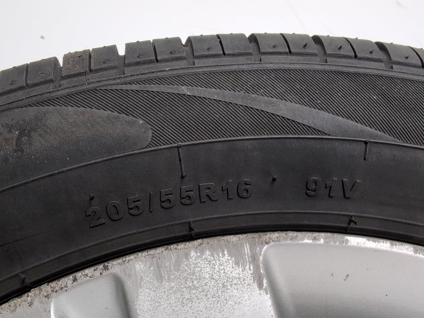 Hyundai Ix20 Style Crdi Wheel With Tyre 205/55 R16 2010-2019 - photo 7