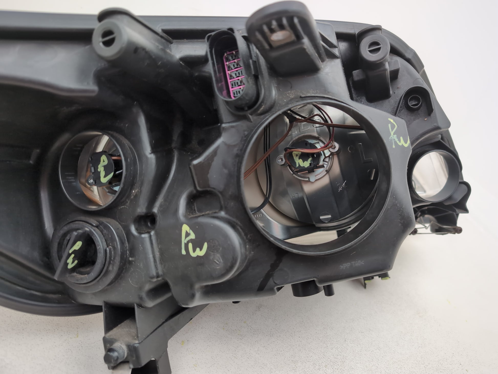 Headlamp LH 7