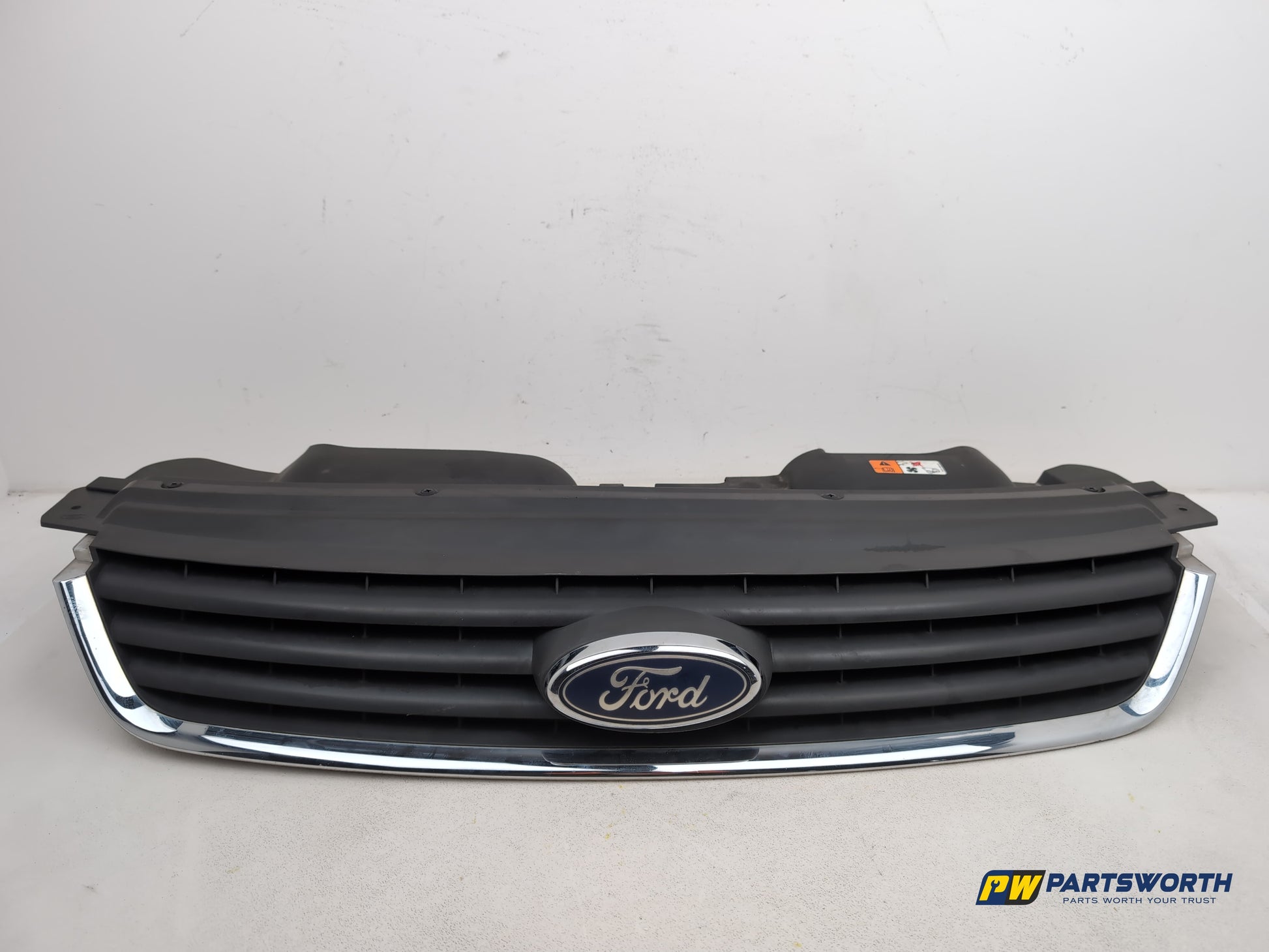 Grille Front 1