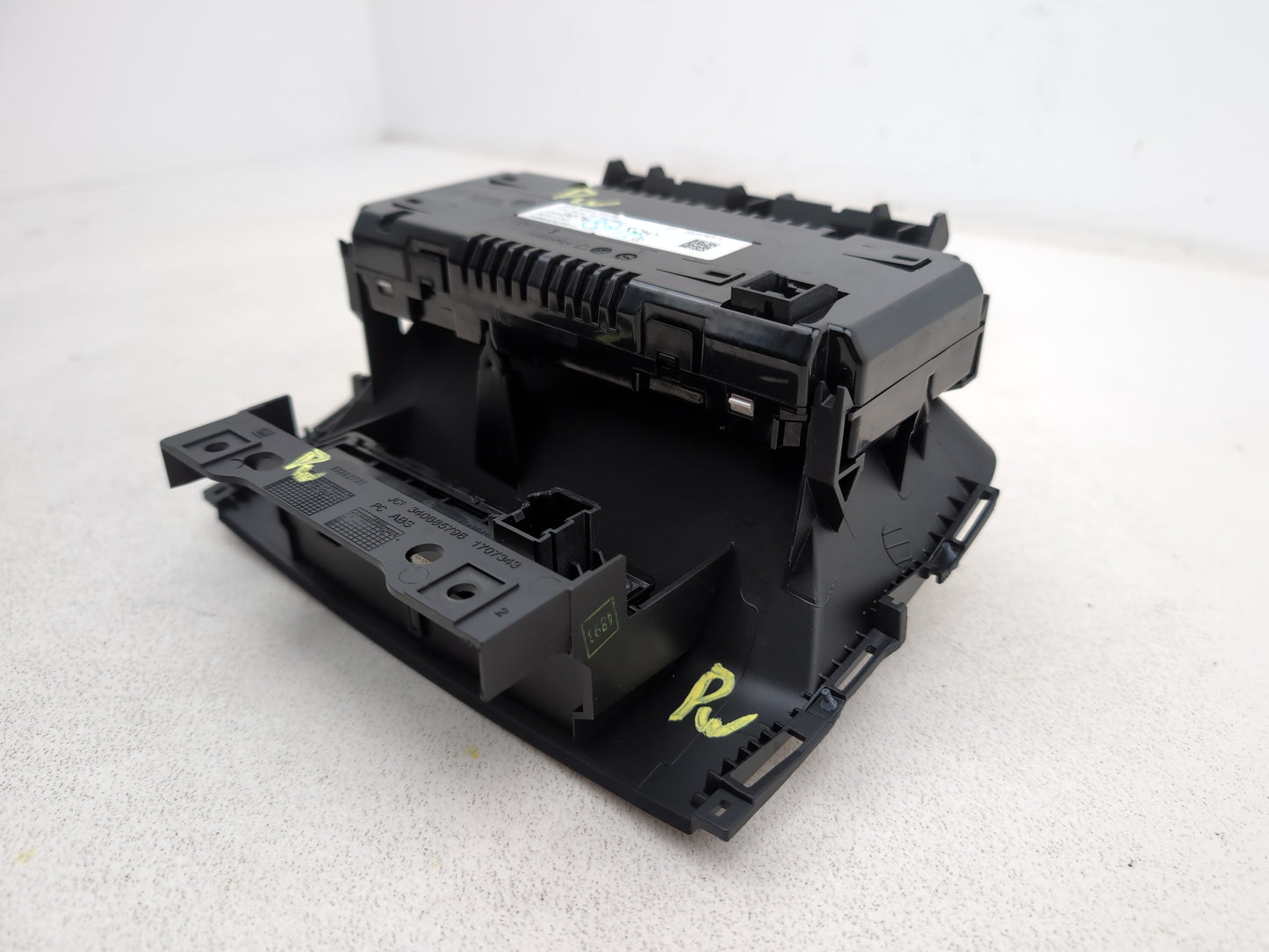 Multi Function Display Unit 7