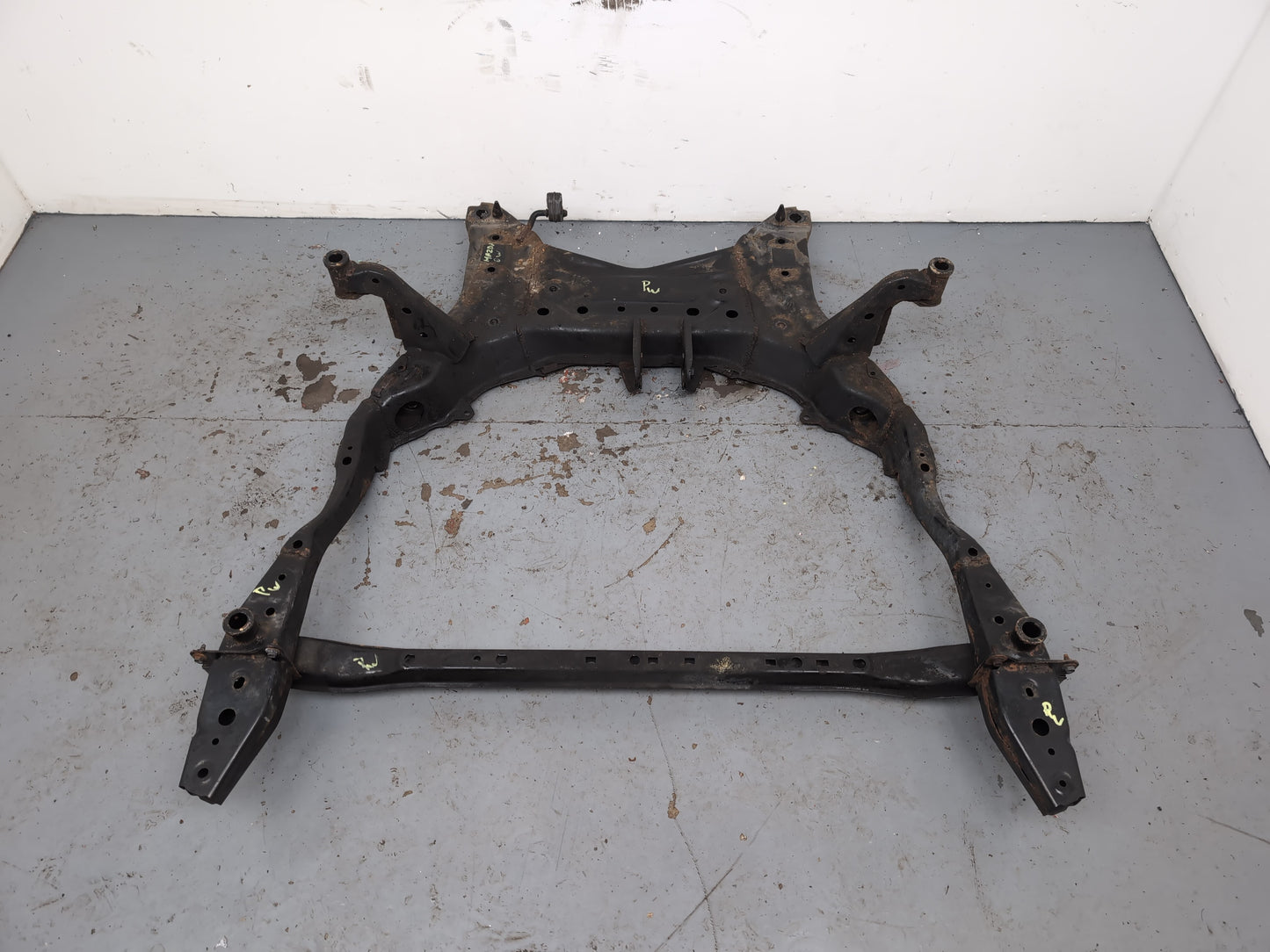 Subframe Front 1