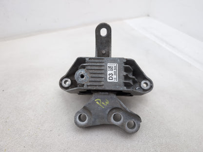 Engine Mounting Bracket 7
