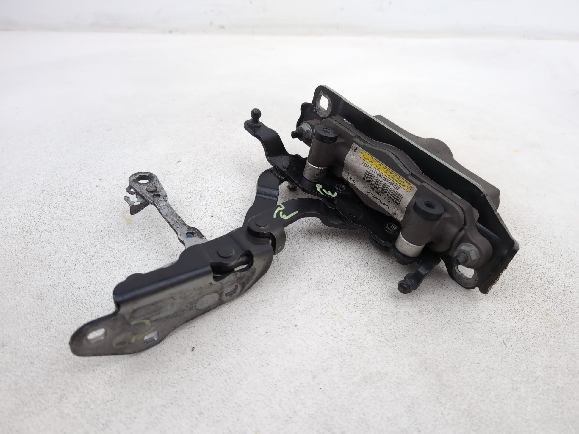 Bonnet Hinge RH 1