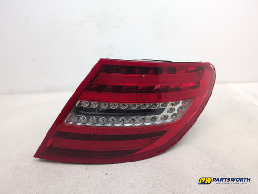 Mercedes-Benz C250 Amg Sport Lamp Assembly Rear Rh Driver Side A2048205864