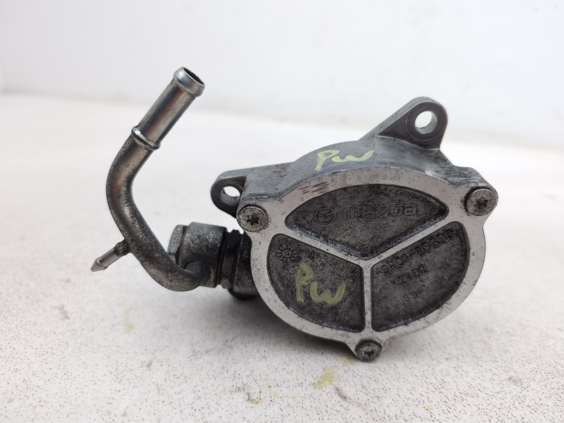 Vacuum Pump  1